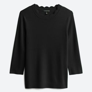 41 HAWTHORN Seena Scalloped 3/4 Sleeve Fitted Sweater